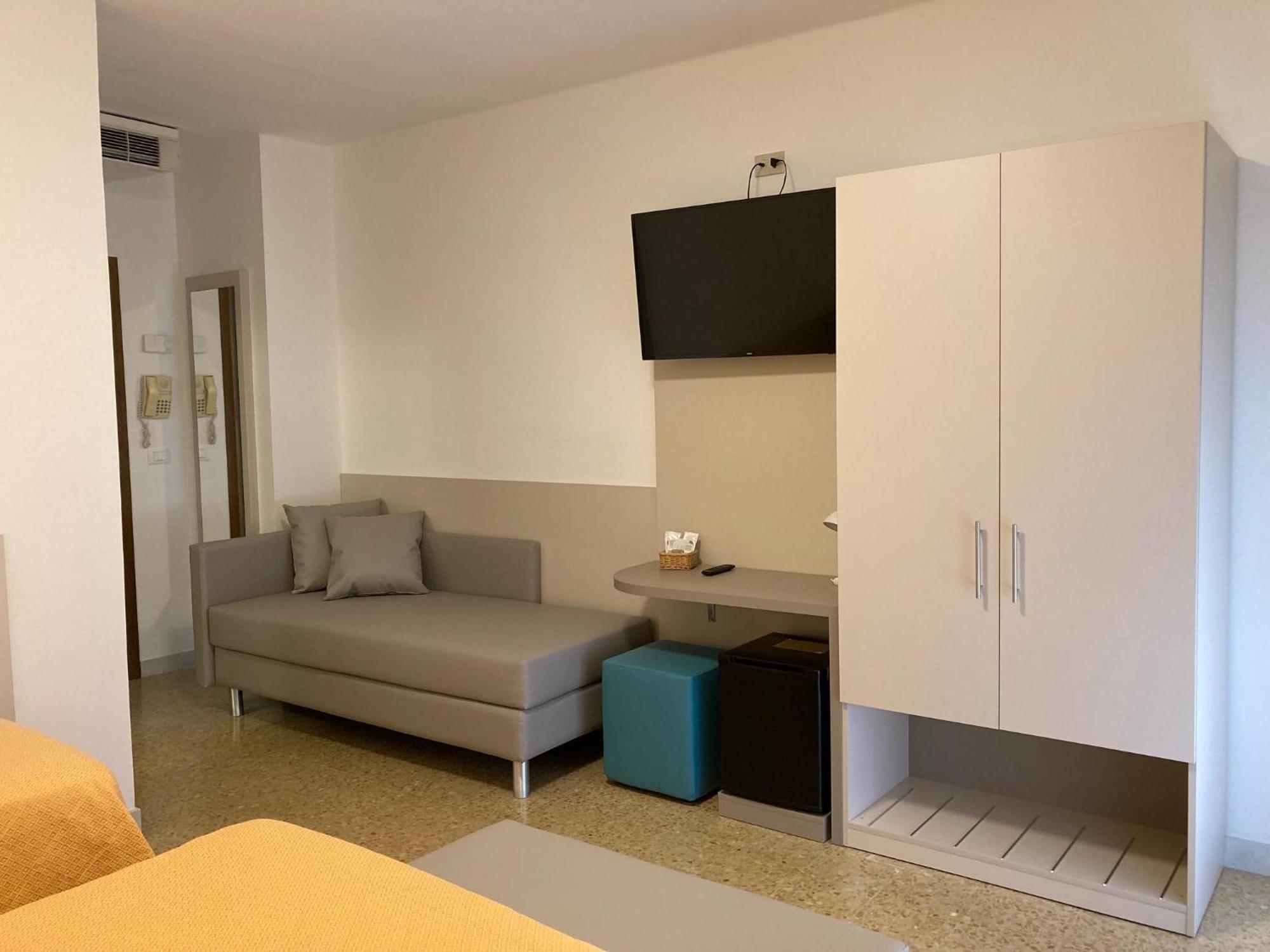 Hotel Giacomazzo كاوْرلي المظهر الخارجي الصورة