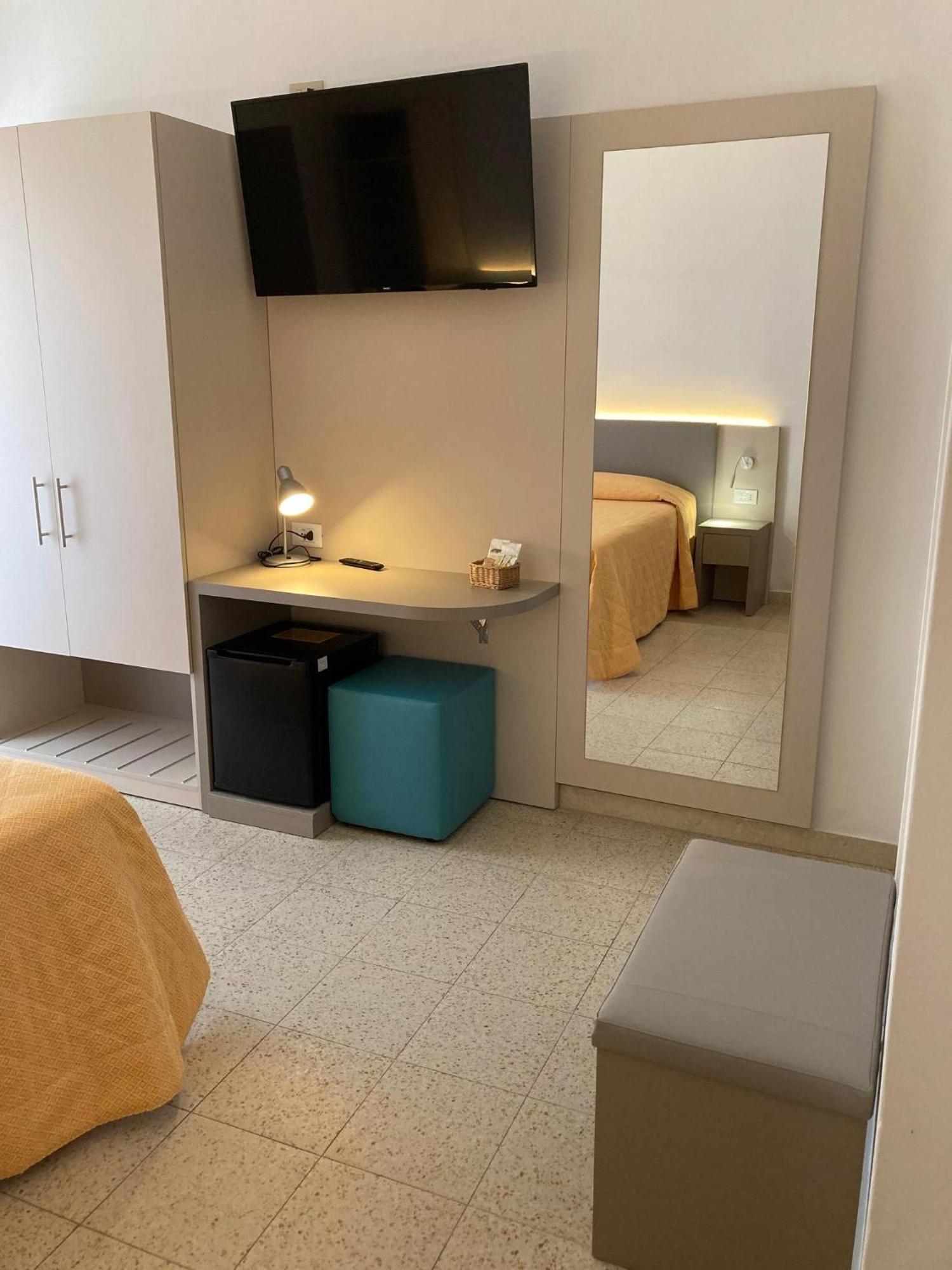 Hotel Giacomazzo كاوْرلي المظهر الخارجي الصورة
